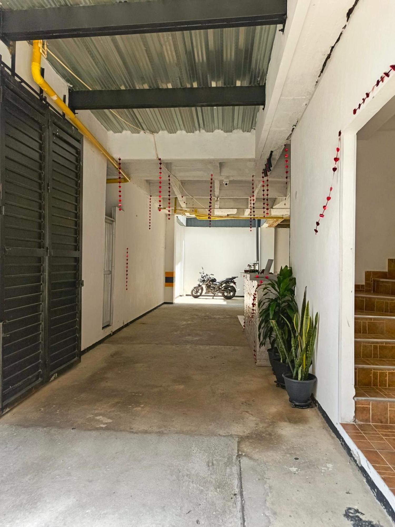 Hotel Buenos Aires Central Medellín Zewnętrze zdjęcie