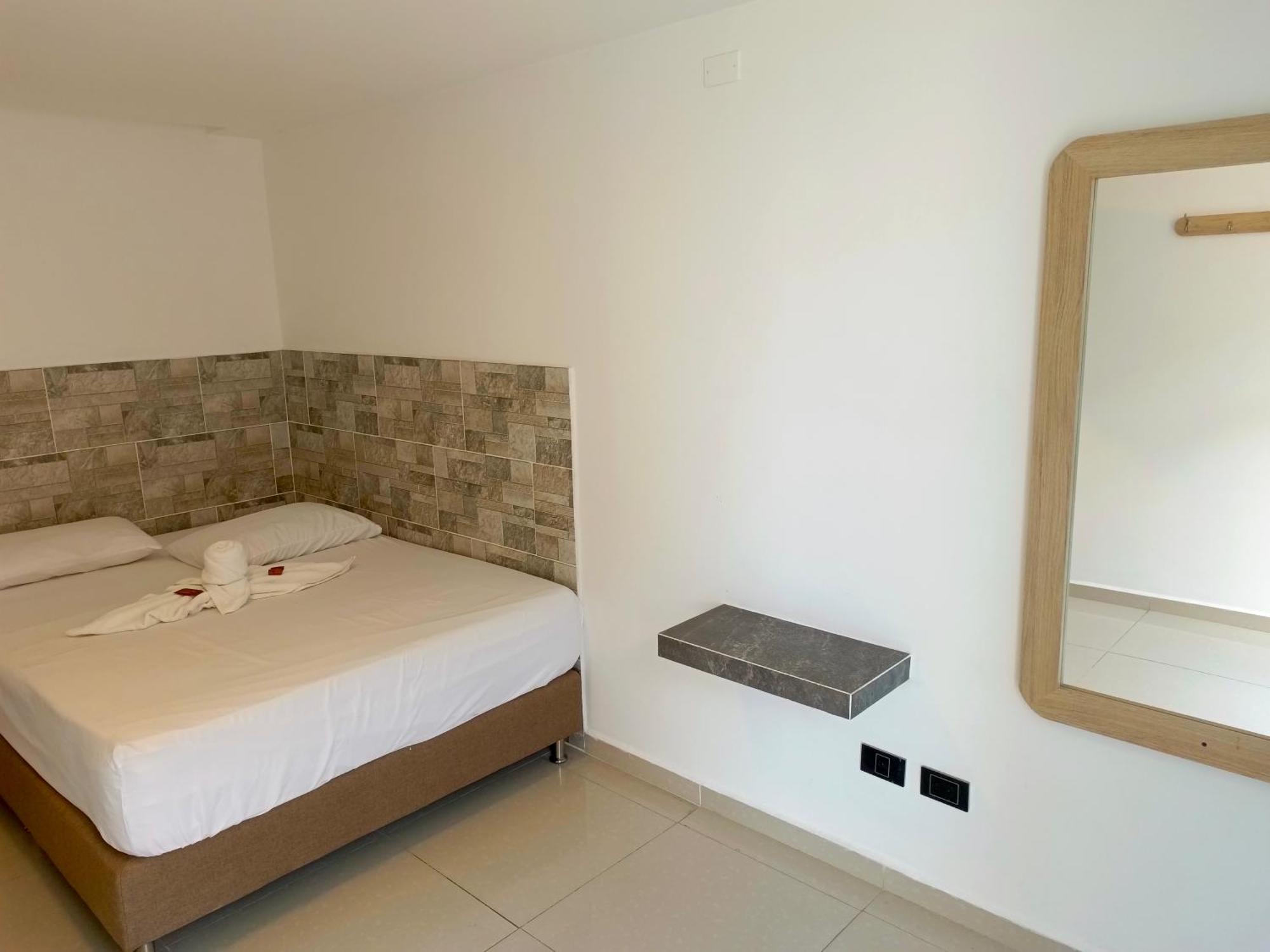 Hotel Buenos Aires Central Medellín Zewnętrze zdjęcie