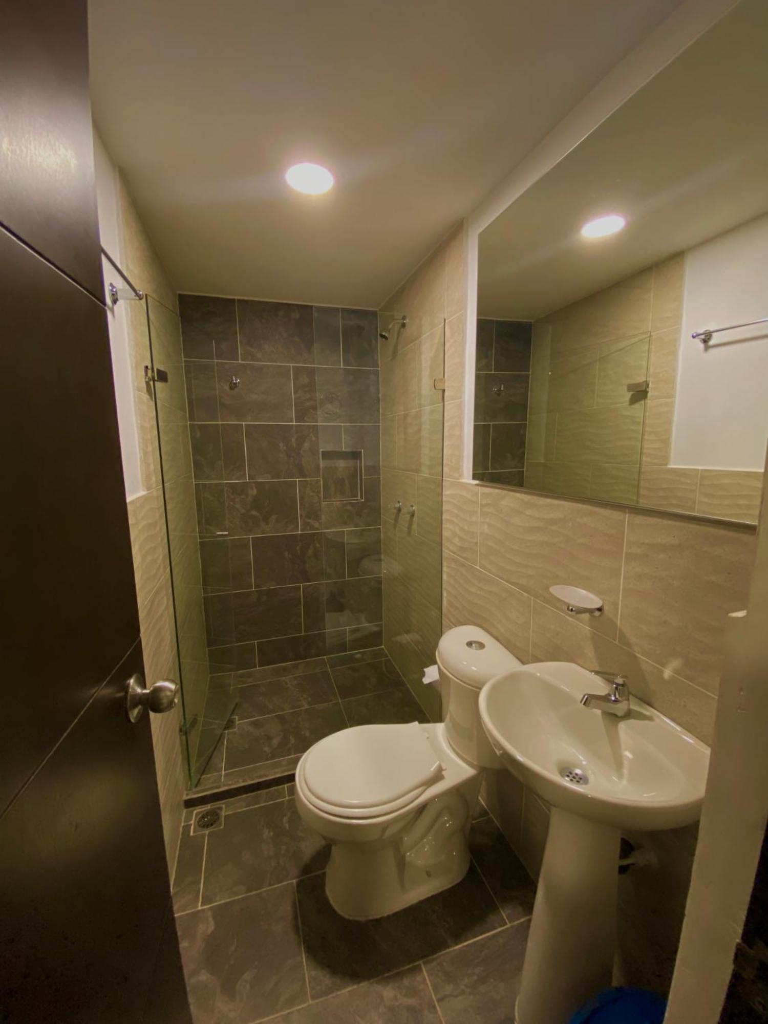 Hotel Buenos Aires Central Medellín Zewnętrze zdjęcie