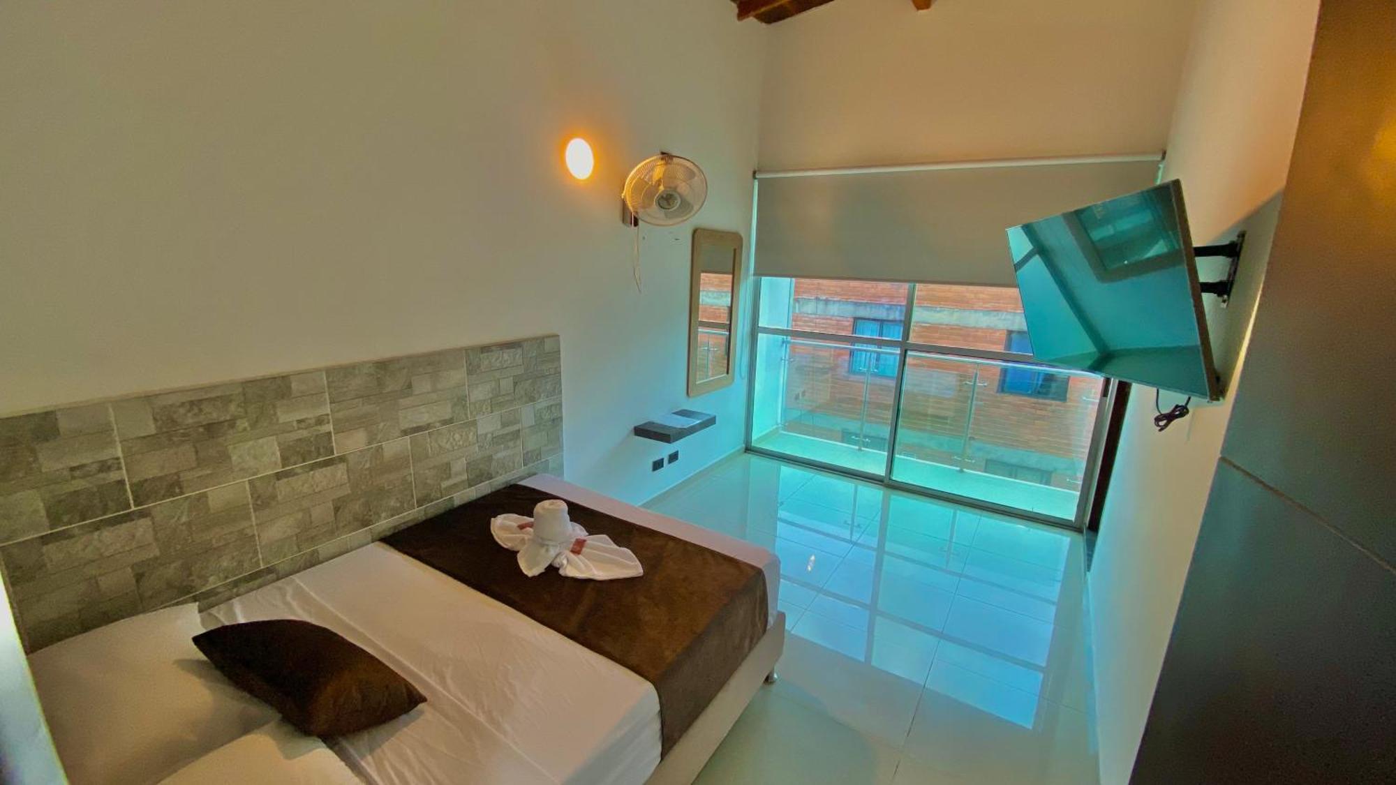 Hotel Buenos Aires Central Medellín Zewnętrze zdjęcie